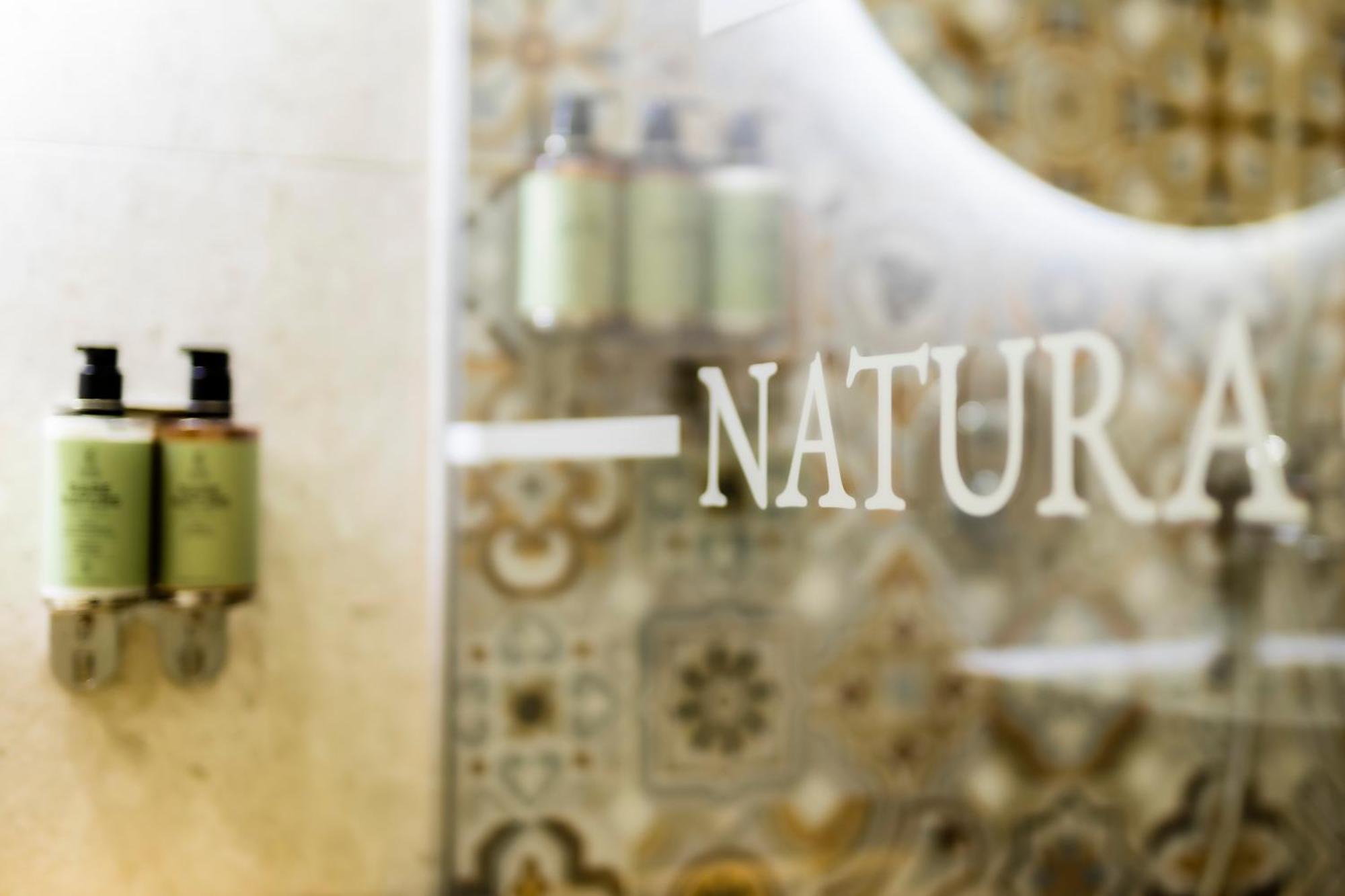 Natura All Seasons Boutique Hotel Burgas Esterno foto